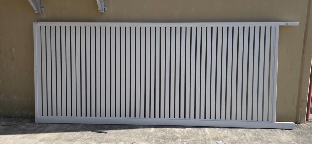 Vertical slat sliding gate custom made