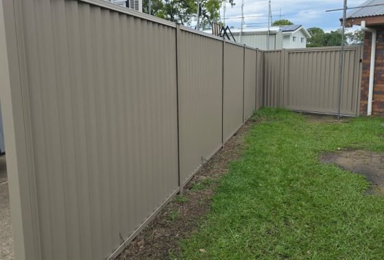 SawTooth ZigZag steel fence panels
