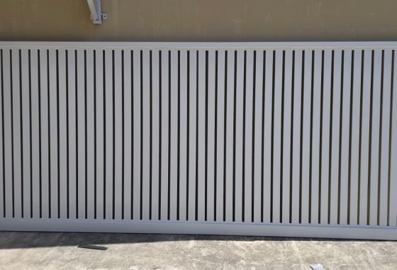 Vertical slat sliding gate custom made
